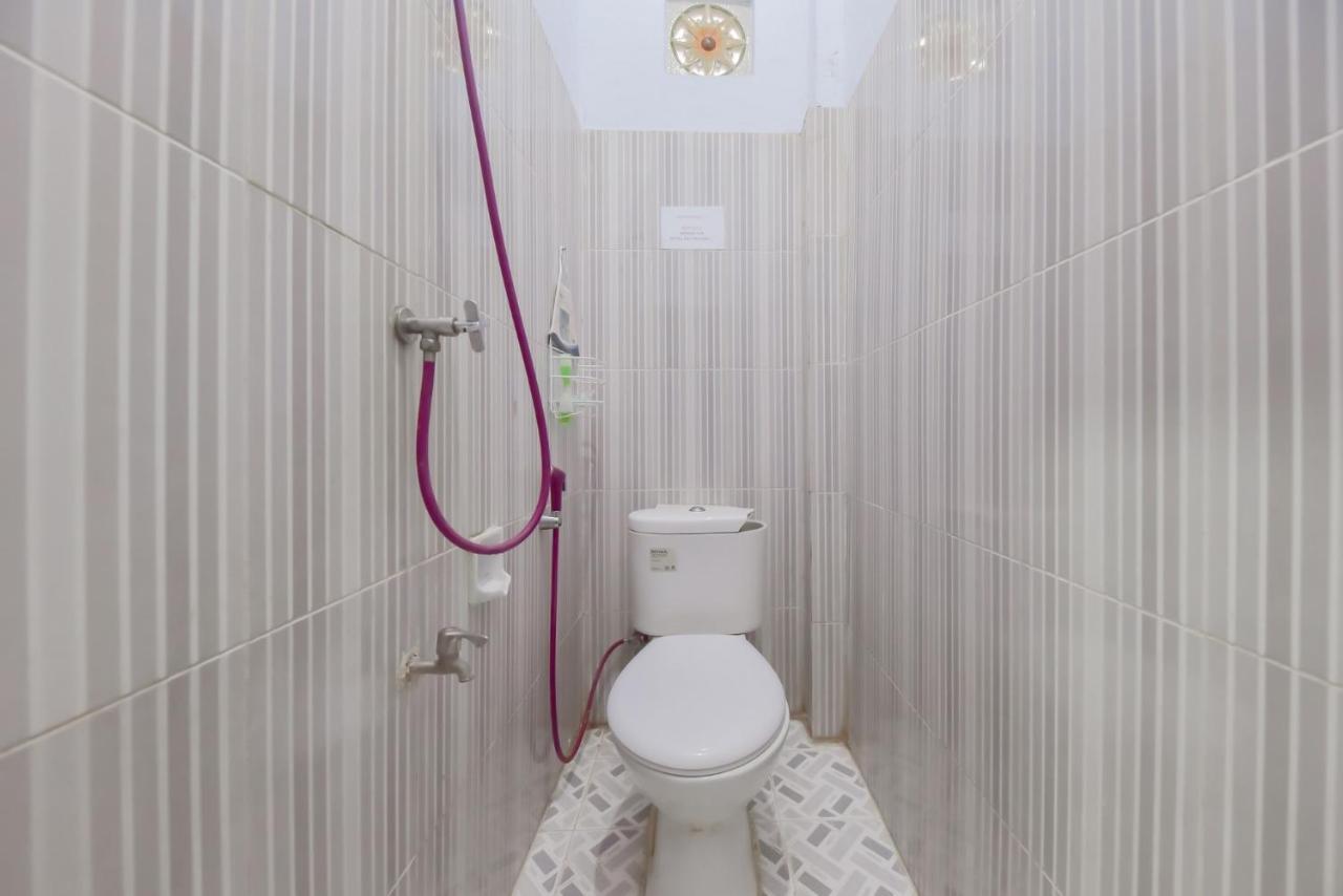 Reddoorz Syariah Near Ramayana Mall Ταρακάν Εξωτερικό φωτογραφία